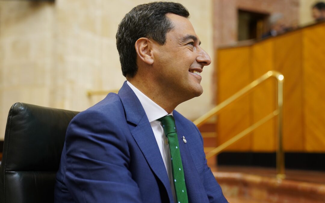 Moreno: “En pocos parlamentos hay un clima de serenidad y sensatez como en Andalucía”